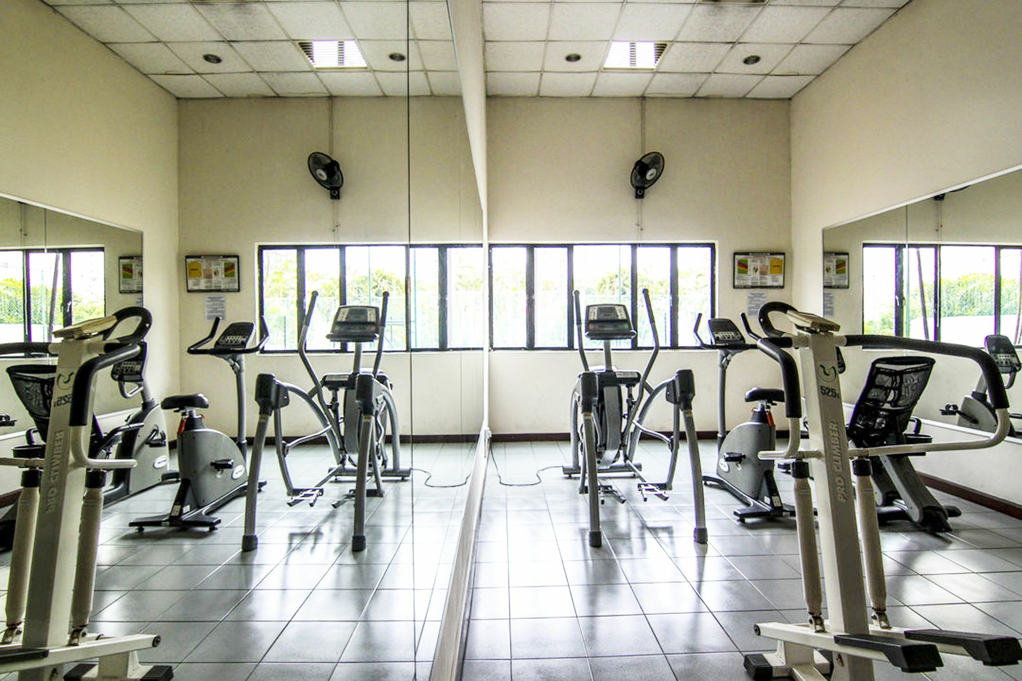 Pwtc Bistari Service Apartment Kuala Lumpur Eksteriør billede